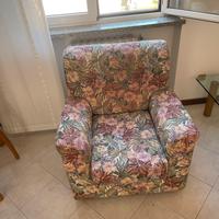 Poltrona e divano letto