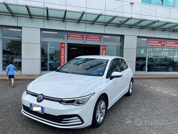 VOLKSWAGEN Golf 2.0 TDI DSG SCR Life