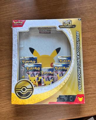 Pokémon 30° Anniversario Collezione con Raccoglito