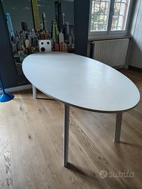 Tavolo Ikea 