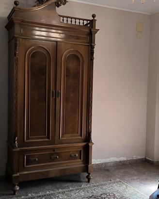 Camere da letto e da pranzo  e armadio 800 