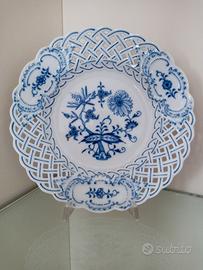 Piatti traforati in porcellana Meissen cipolla blu