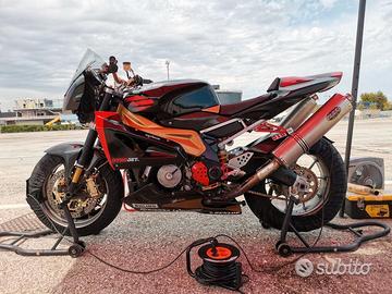 Aprilia Rsv Tuono 1000 Factory Pista - 2004