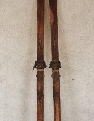 Sci legno antico
