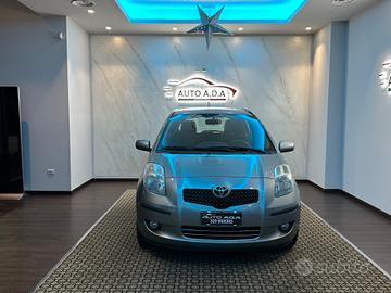 Toyota Yaris 1.0 5 porte Sol