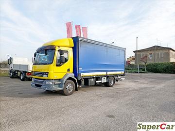 DAF LF 55 280 centina e sponda caricatrice