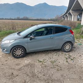 ford fiesta 1.4 tdci motore nuovo