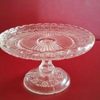 Alzatina in vetro decorato.