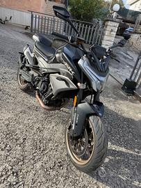 cfmoto 800nk anno 2024 km 3819