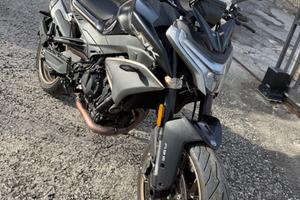 cfmoto 800nk anno 2024 km 3819