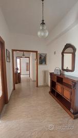 Posto letto in camera doppia (50mt dalla stazione)