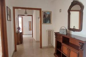 Posto letto in camera doppia (50mt dalla stazione)