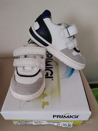 Sneakers da bambino con strappi, N. 20, Primigi