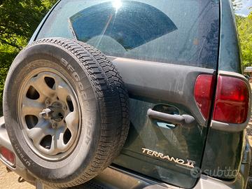 Nissan Terrano II 2.7 TDI 3
