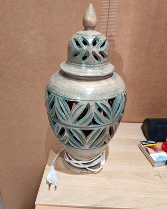 Lampada da tavolo in ceramica 