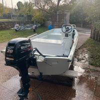 Boston whaler 13 suzuki 20cv