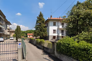 Inverigo in VILLA porzione di casa verde privato