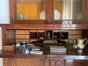 Secretaire XIX Vittoriano in mogano massello