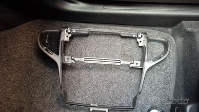 Lancia y 2018 Cornice centrale bocchette aria.