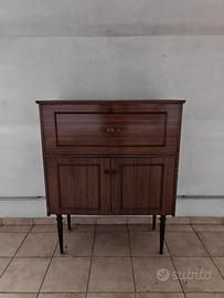 mobile con scrittoio apribile a ribalta 