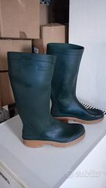 stivali in gomma impermeabili