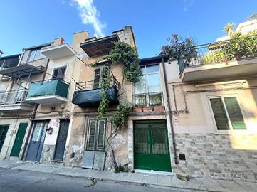 CASA INDIPENDENTE A PALERMO