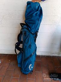 set di mazze da golf con laser e custodia 