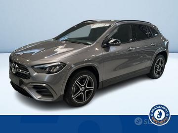Mercedes-Benz GLA 250 e Plug-in hybrid Automa...
