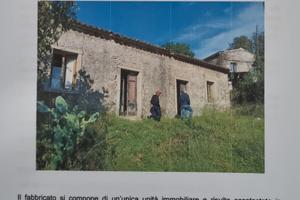 Valle dell'Alcantara terreno per attività