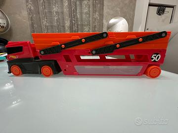 Camion porta hotweels