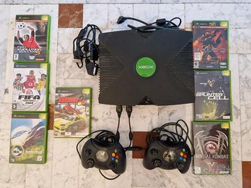 Xbox classic + 2 joystick + 7 giochi