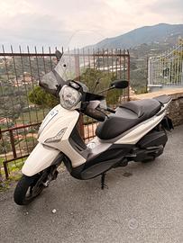 Beverly 350 sport touring