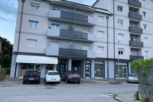 Vendita ampio locale commerciale