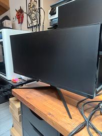 Schermo LG Ultrawide 27 pollici