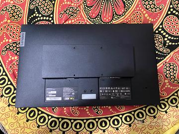 Lenovo D24-20 + supporto scrivania