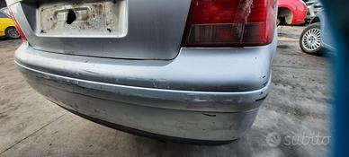 VOLKSWAGEN BORA 2004 - PARAURTI POSTERIORE