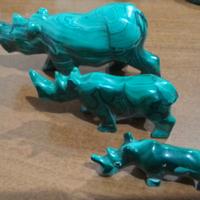 Rinoceronti in malachite