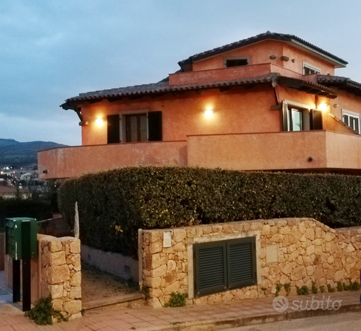 Castelsardo lu bagnu 4 min a piedi dalla spiaggia