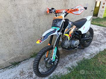 PIT BIKE 