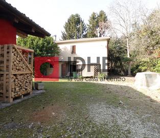 CASA SINGOLA CON DEPANDANCE LANCENIGO RIF"APV15"