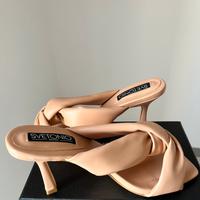 Sandalo con tacco 38