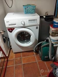 Lavatrice LG 5kg