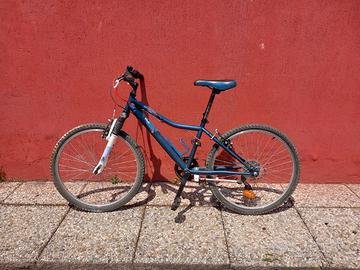 bici B-Twin blu bambino