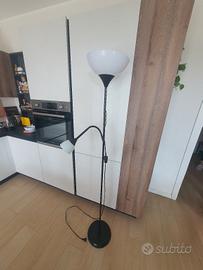 LAMPADA IKEA CON DOPPIO PUNTO LUCE