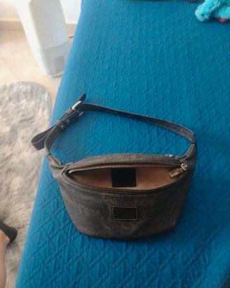 Borsello marrone in pelle