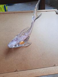 Squalo in vetro di murano rosa