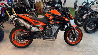 KTM Duke 890 GP 2022 Tech Pack