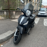 Beverly 350 Police 2019