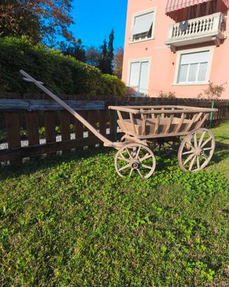 Carretto da giardino