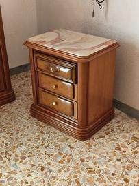  armadio + cassettiera più due  comodini 